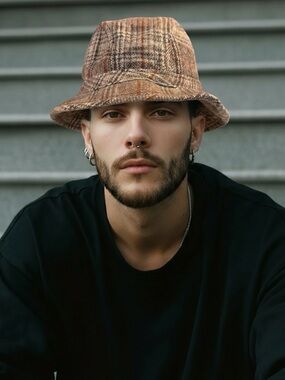 Totes Vintage Wool Blend Plaid Brown Hat
